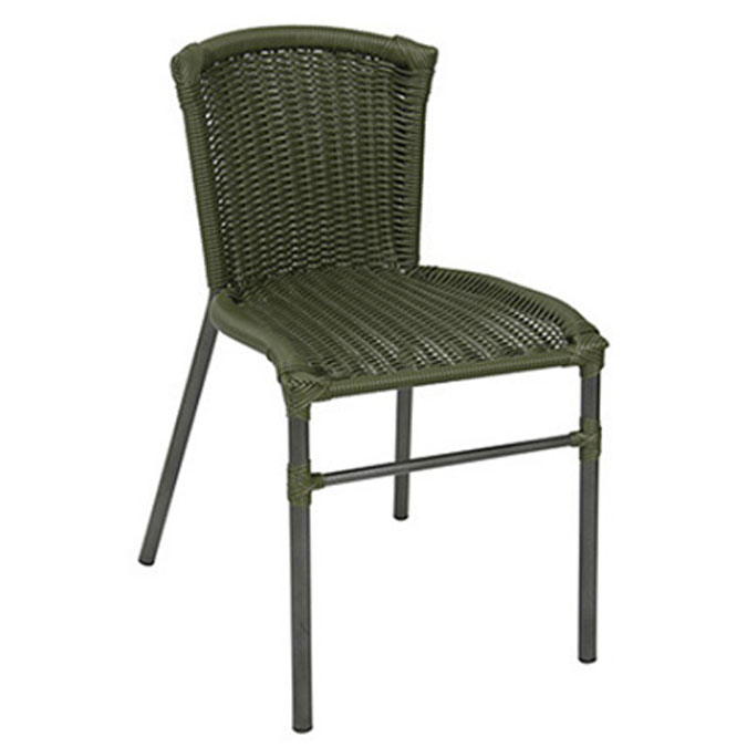 Cadeira de Rattan Empilhável 02